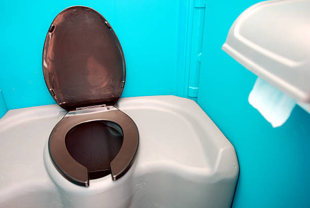 Best Portable toilet rental cost  in Mont Clare, PA